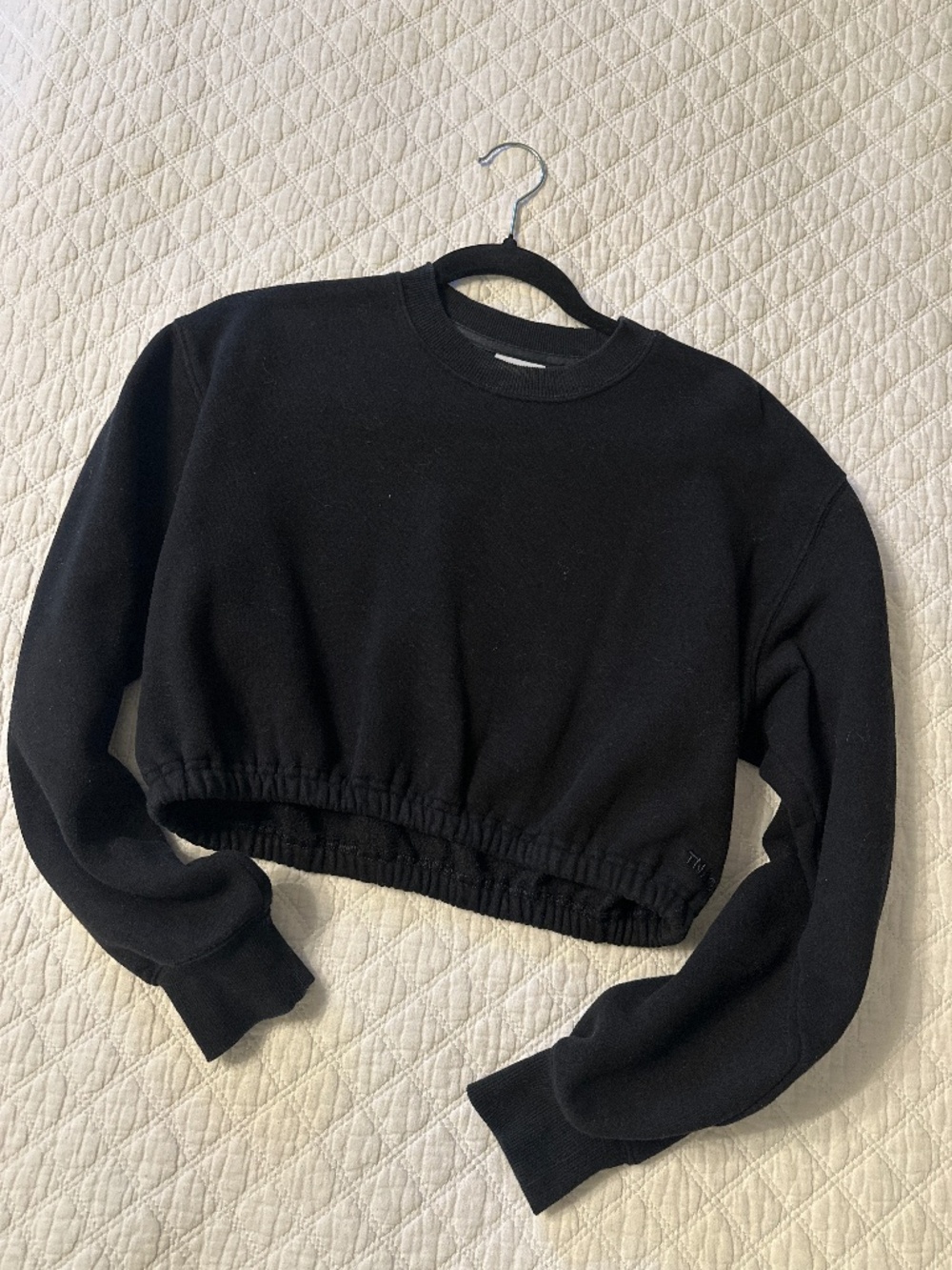 ✨ 3 for $30 ✨ TNA Sweater